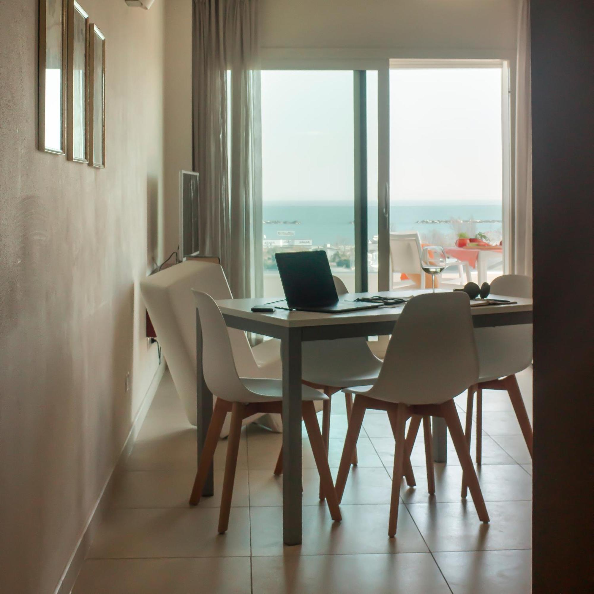 צ'סנטיקו Residence Millecento מראה חיצוני תמונה