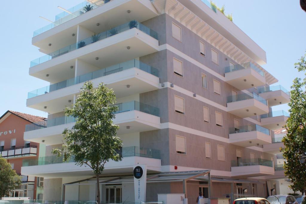 צ'סנטיקו Residence Millecento מראה חיצוני תמונה