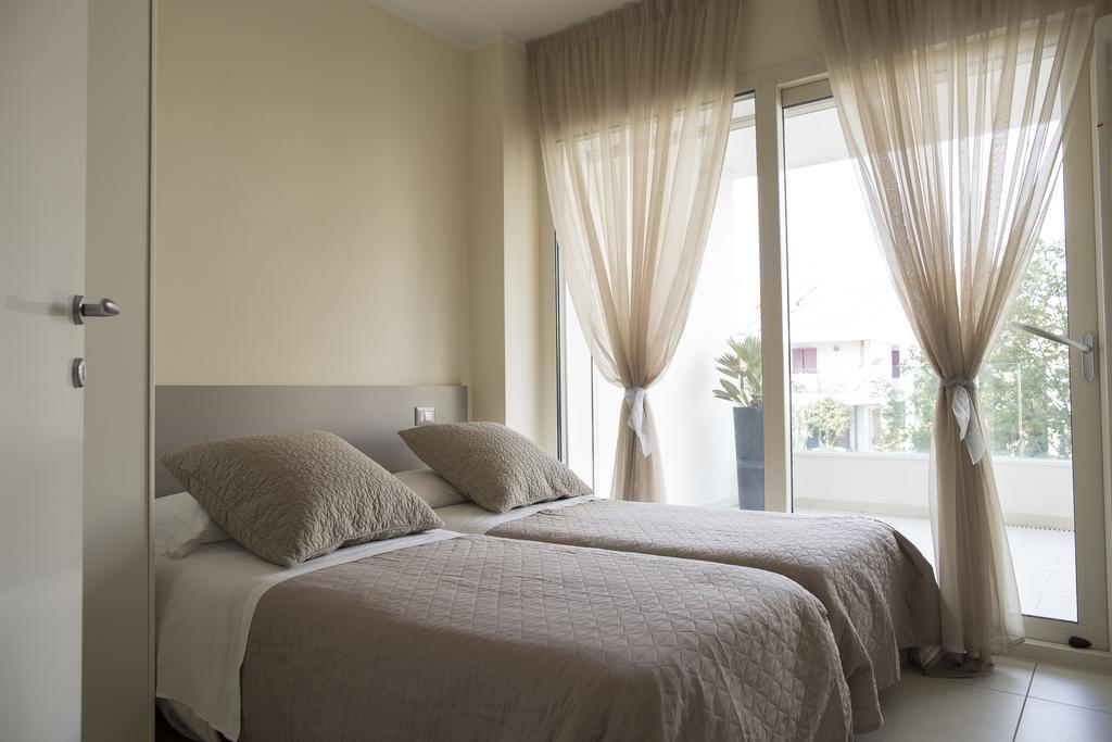 צ'סנטיקו Residence Millecento מראה חיצוני תמונה